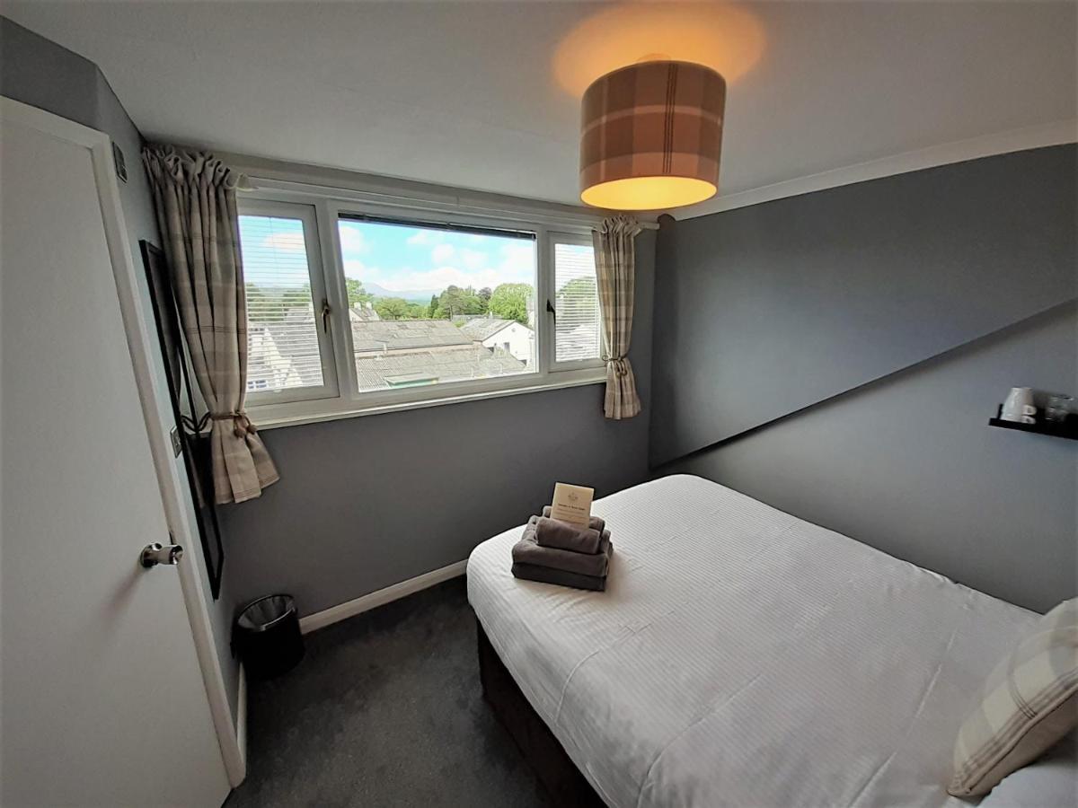 Brook House ― Free On-Site Car Park Bed & Breakfast Уиндермер Екстериор снимка