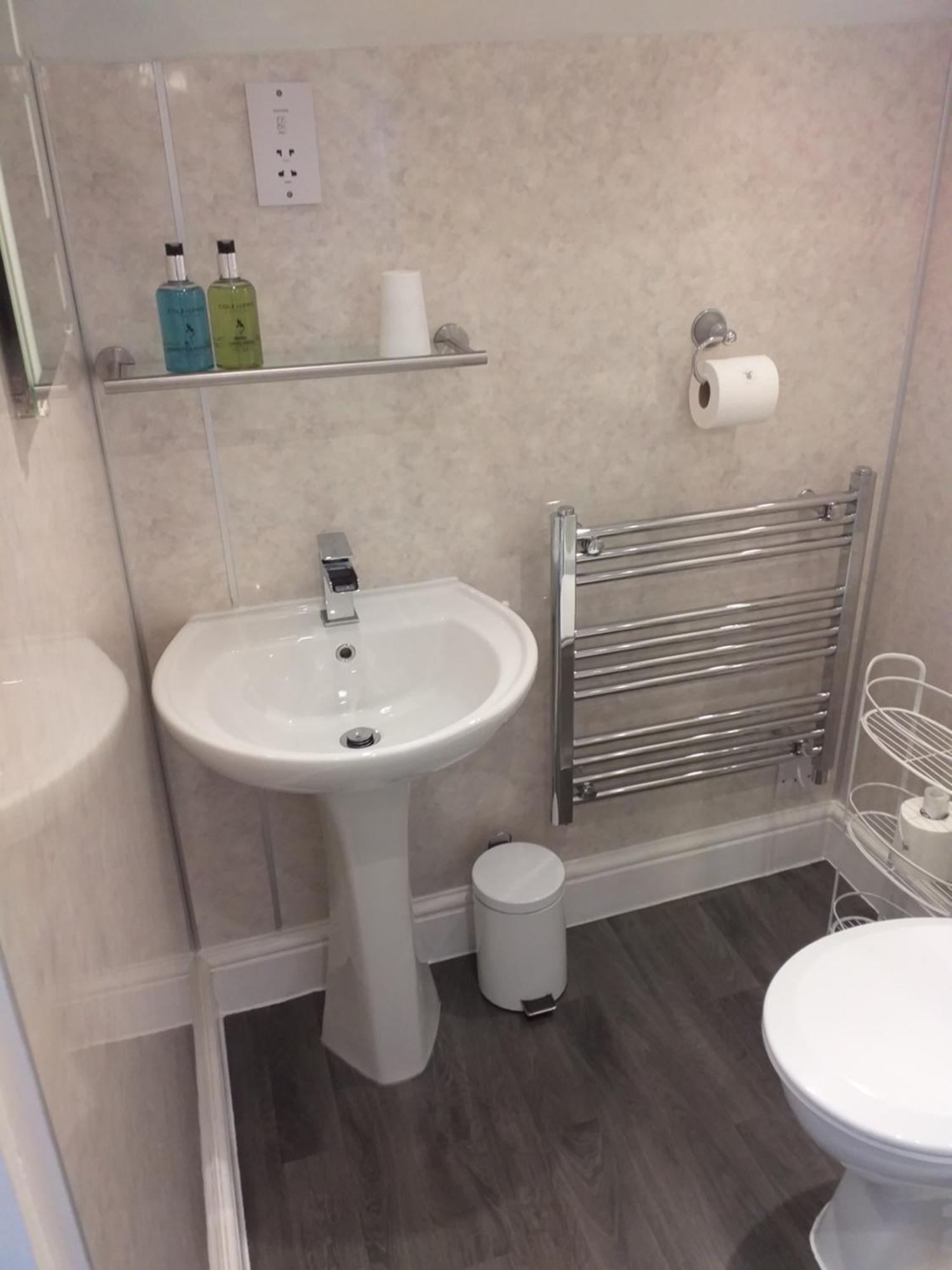 Brook House ― Free On-Site Car Park Bed & Breakfast Уиндермер Екстериор снимка